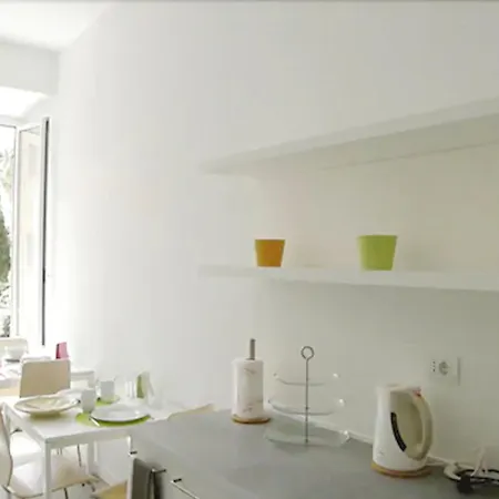 Il Sampietrino Dei Cavalleggeri Bed & Breakfast 4*