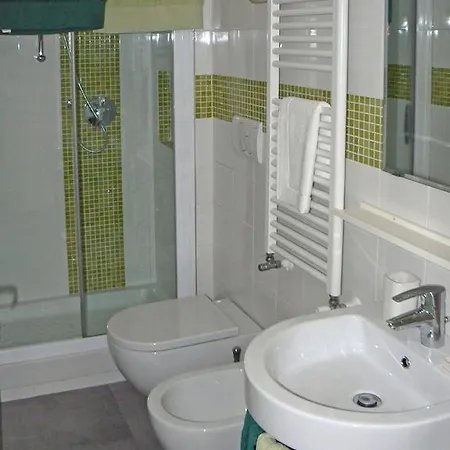 Il Sampietrino Dei Cavalleggeri Bed & Breakfast 3*